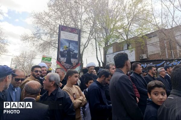 حضور دختران استهبانی به یاد دختران میناب در روز قدس