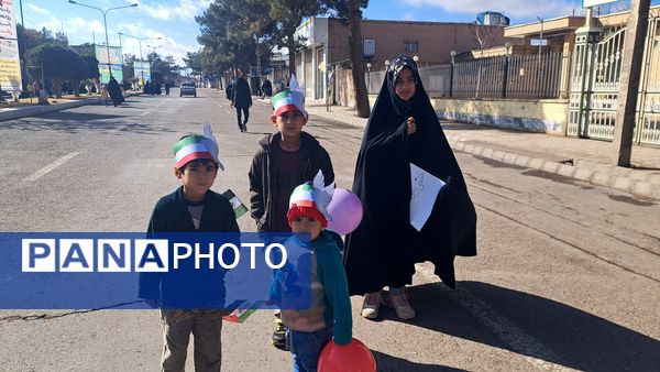 راهپیمایی و جشن یوم الله ۲۲ بهمن در شهرستان گناباد 