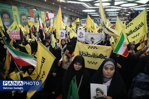 مراسم گرامیداشت شهید سیدحسن نصرالله همزمان با تشییع شهدا در لبنان - تهران