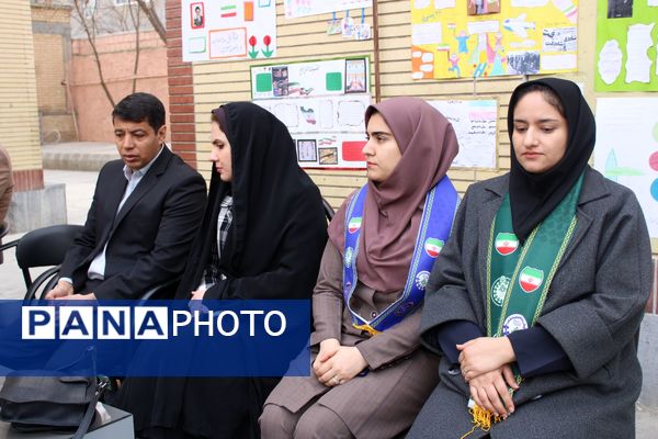 آغاز بهار دانایی در دهه فجر و افتتاح بسته ایرانمون در مدرسه نسترن سملقان