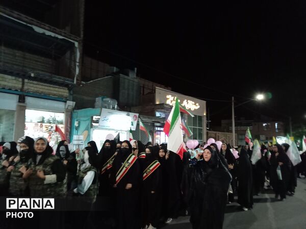 رژه نظامی دختران جان فدای شهرستان خلیل آباد