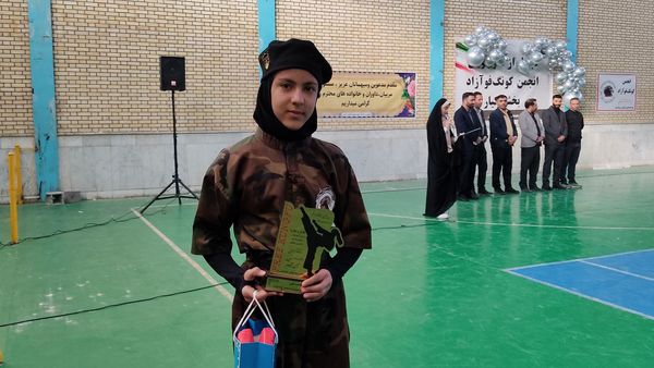 تجلیل از هنرجویان انجمن کونگ فو آزاد شهر دستنا