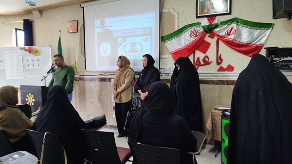 برگزاری انتخابات انجمن اولیا و مربیان دبیرستان فرزانگان 5 شهرستان ساوجبلاغ 