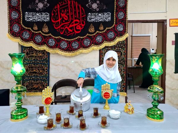 قاب‌هایی از عشق؛ روایت نوجوانان تهرانی از مادریِ فاطمی(س)
