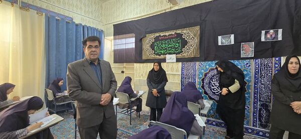 برگزاری مرحله اول آزمون جامع در دبیرستان رضوان
