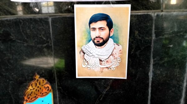 سالروز شهادت شهید «سجاد زبرجدی» در گلزار شهدای شهر بن 