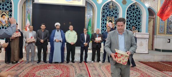 آیین غبارروبی مزار امامزاده حمزه رضا(ع) و همایش روز خبرنگار در شهر زیارت شهرستان شیروان