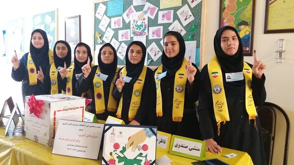 انتخابات شوراهای دانش‌آموزی در مدرسه مدنی ارومیه