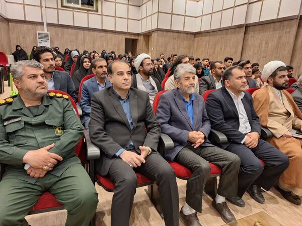 آیین تجلیل از برگزیدگان مسابقات قرآن، عترت، نماز و فرهنگی و هنری در بجستان