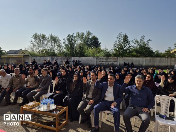 خشکبیجار به استقبال سال تحصیلی جدید رفت