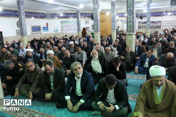 نماز جمعه‌ای با عطر ماه رمضان در شهرستان فیروزکوه