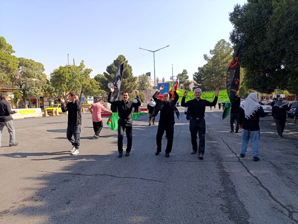 اجتماع جاماندگان اربعین حسینی در اسلام آباد غرب