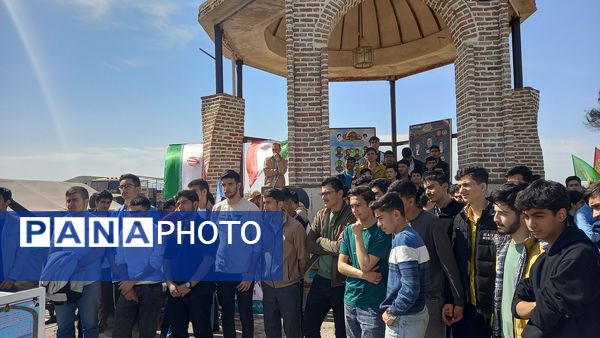 نمایشگاه فرهنگی تربیتی ارتش شهرستان مراغه