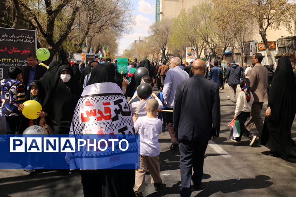 طنین شور قدسی در تبریز