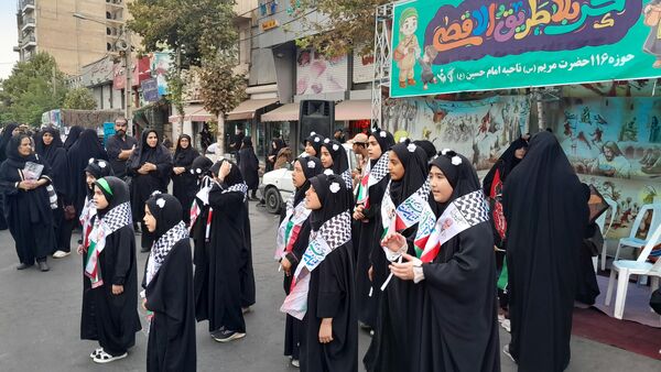 قدم‌به‌قدم با عاشقان و جاماندگان اربعین حسینی در کرج