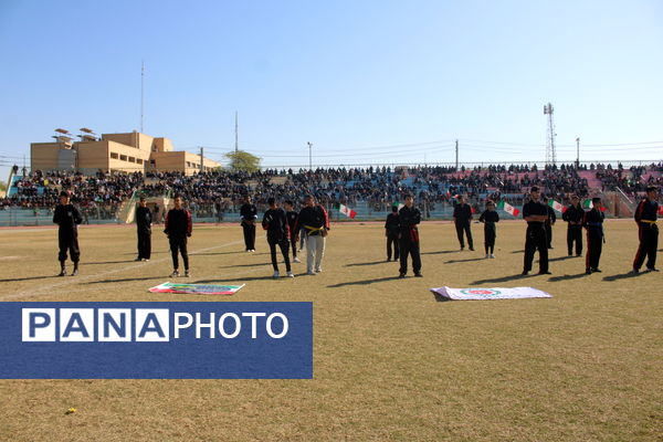 شکوه حضور مردم بوشهر در راهپیمایی ۲۲ بهمن