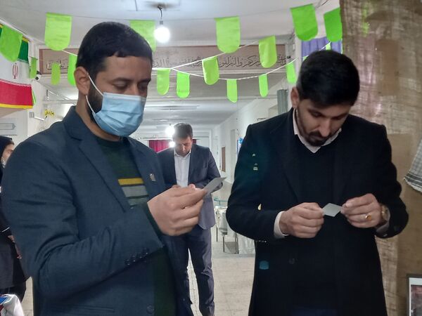 افتتاحیه نمایشگاه مدرسه انقلاب در آموزشگاه فرزانگان شهرستان قدس 
