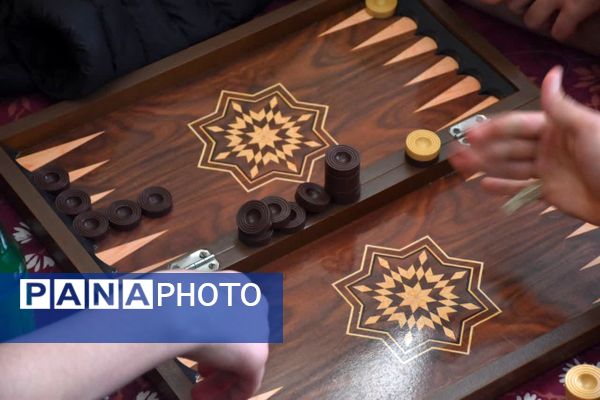  شبی به یادماندنی برای دانش آموزان دبیرستان شهید دکتر رمضانخانی یزد