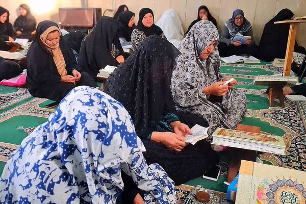 مراسم معنوی اعتکاف در مسجد سیدالشهدا شهرستان باشت