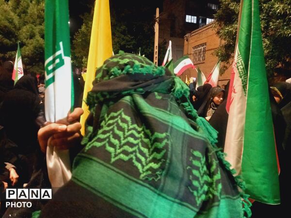 فرقی نمی کند کوچک و بزرگ پای کاریم
