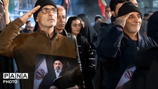 بیست و هفتمین موج تجمع مردمی فردیس
