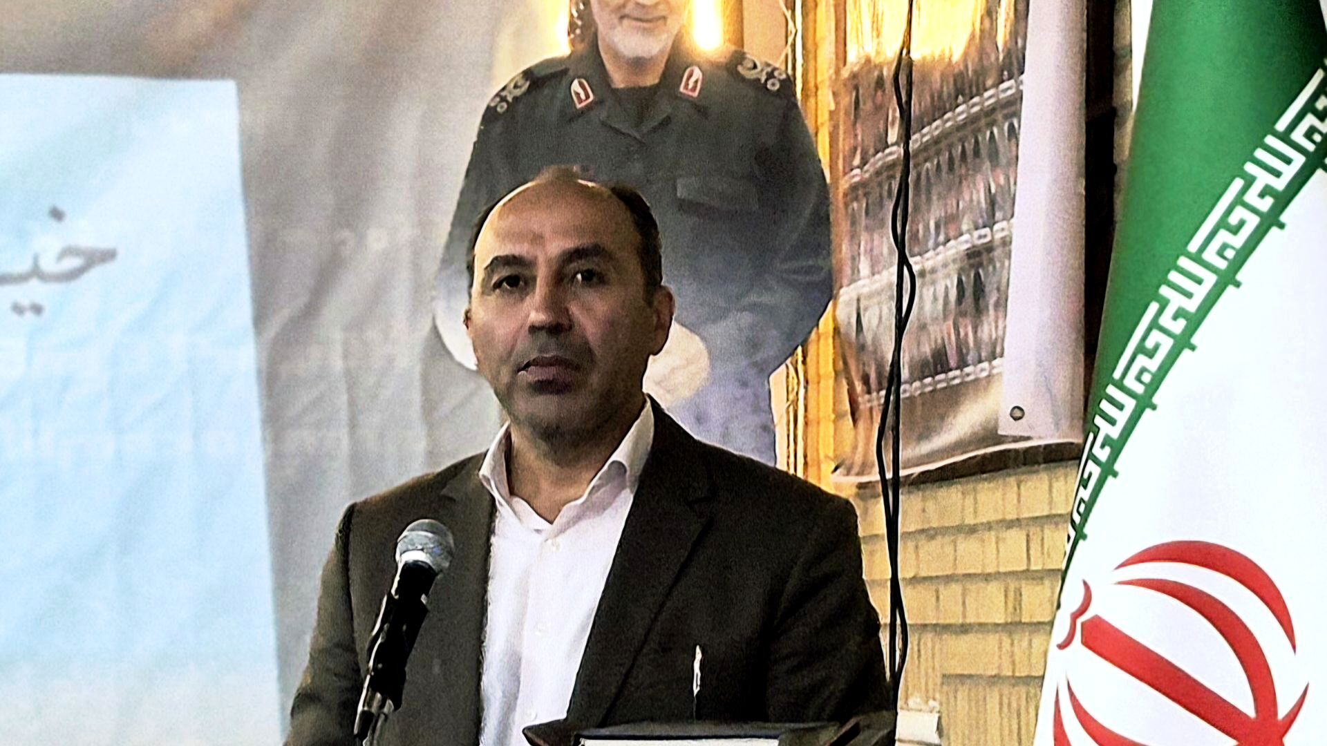 معلمان، نقش بی‌بدیلی در ساختن فردای کشور ایفا می‌کنند