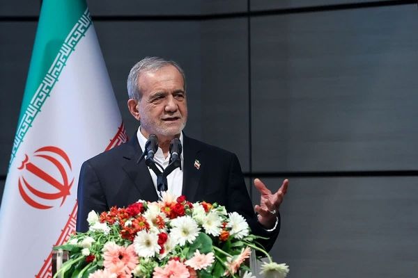 دستورالعمل امام علی به مالک اشتر را باید اجرایی کنیم