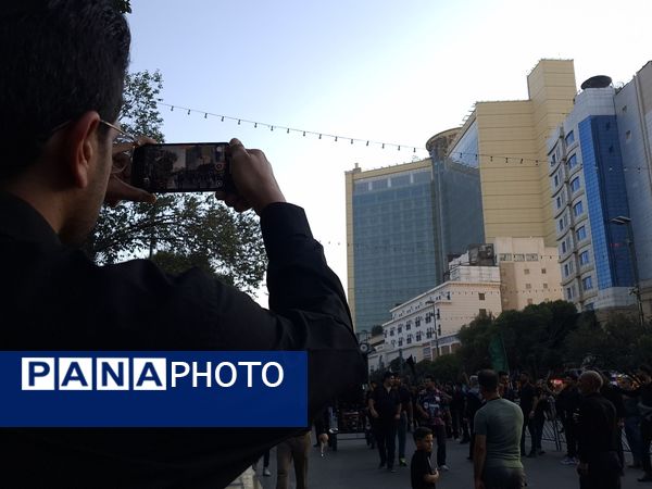 مراسم پیاده روی جاماندگان اربعین حسینی در مشهد