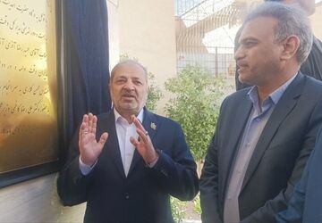 دیدار وزیر آموزش و پرورش با مدیران و دانش‌آموزان