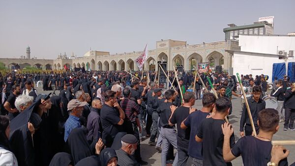 عزاداری زائران حضرت رضا (ع) 