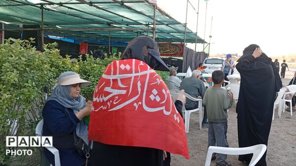 در جست‌وجویِ خویش؛ گام‌هایی میانِ خاک و آسمان، رو به سویِ آستانه‌یِ تو