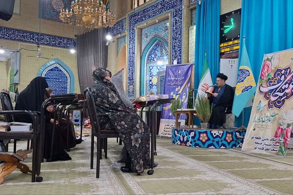 اعتکاف دانش‌آموزی مسجد اعظم قلعه‌نو