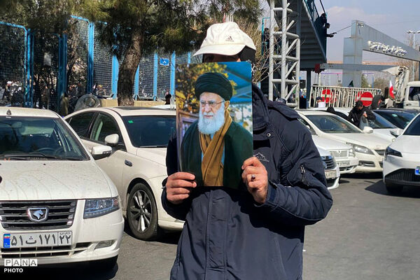 راهپیمایی اقتدار بعد از نماز جمعه - مصلای تهران