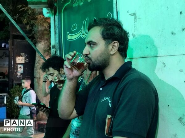 وقتی طعمِ چای، بویِ روضه می‌دهد؛ ۱۸۳ شب عاشقی در نیشابور