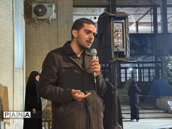 کارگاه خبرنگاری در موکب نوجوان مبارز در یزد