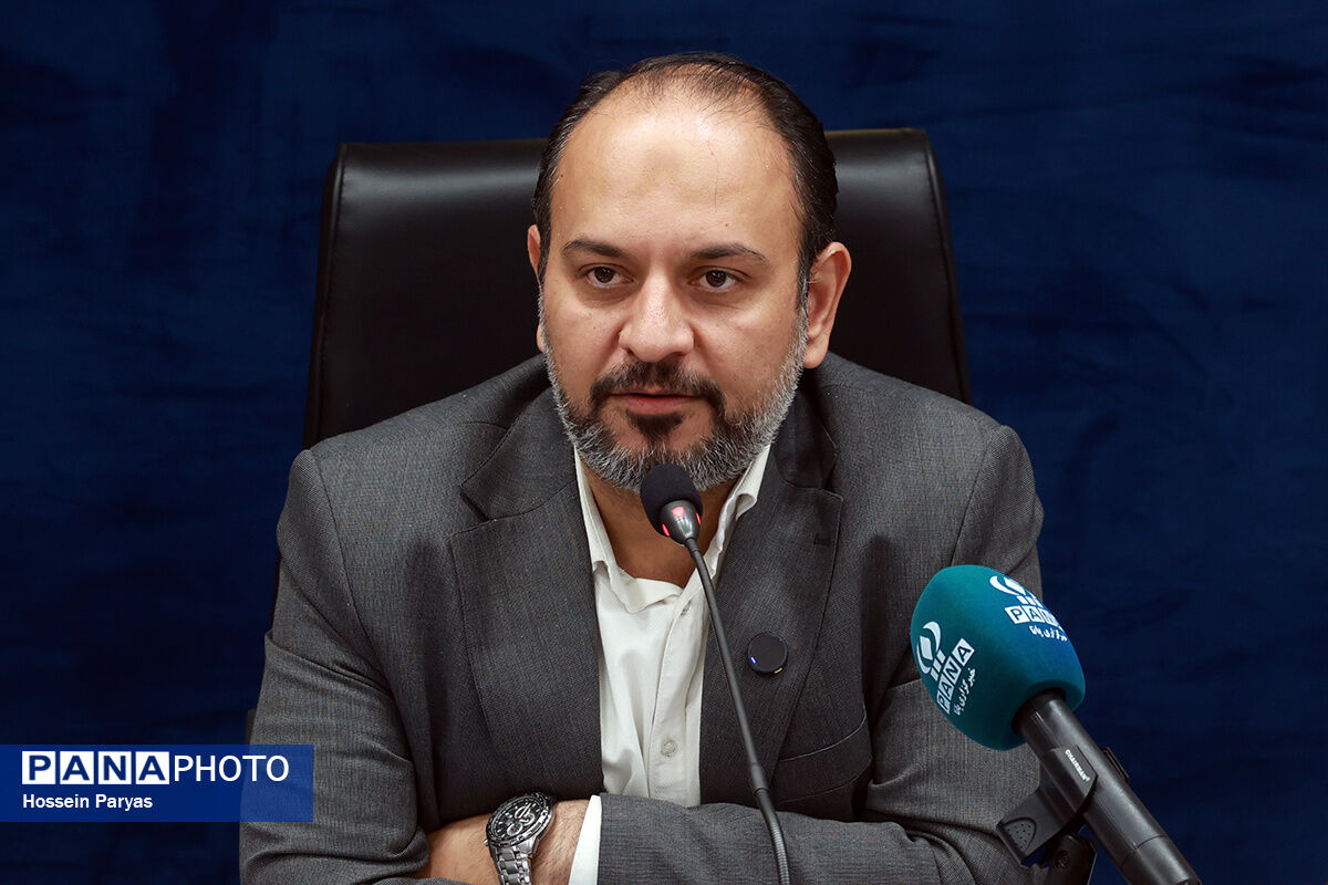 نقش‌آفرینی دانش‌آموزان در تشکل‌ها، پیشرانِ کلیدی زیست بوم جدید پرورشی مدارس/ با هم‌افزایی و تدبیر می‌توانیم پرورش را از حاشیه بیرون بکشیم و در متن تعلیم‌وتربیت نهادینه کنیم