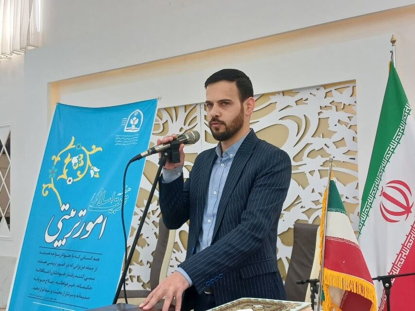 نگاه به نقش‌آفرینی دانش‌آموزان از یک نگاه سطحی باید به یک نگاه عمیق و دائمی تبدیل شود