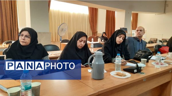 دوره جامع تربیت پژوهشگر در استان خراسان رضوی