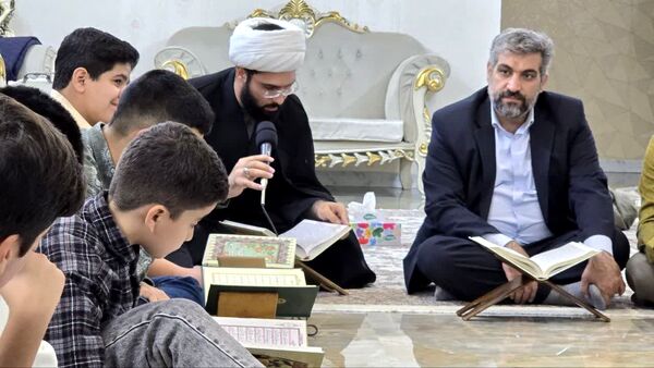  جلسات هفتگی صراط الحمید در دبیرستان بعثت  