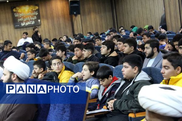 دوره تربیت لشکر راویان نوجوان