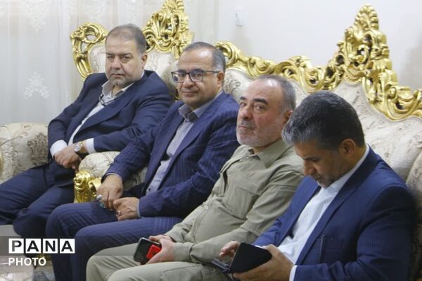 حضور مسئولان ارشد در مزار شهید گمنام فیروزکوه؛ تجلیل از مقام شامخ شهدا