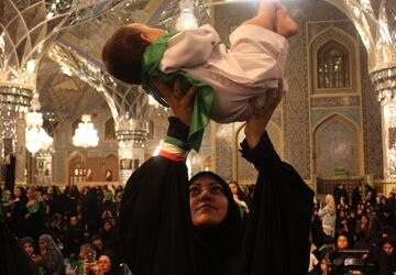 طنین لالایی مادران در حریم خورشید خراسان