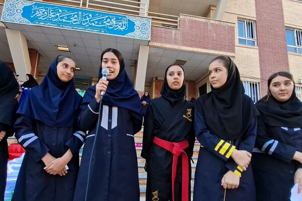 برگزاری انتخابات انجمن‌های ورزشی در دبیرستان زینبیه۲ شهریار