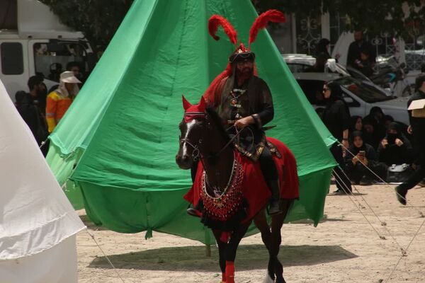 مراسم خیمه سوزی هیات «خیام الحسین» در قم