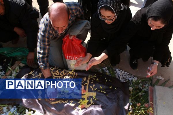 مراسم تشییع پیکر پاک شهید الله‌وردی رحیم‌پور شهید راه قدس در بهارستان‌2