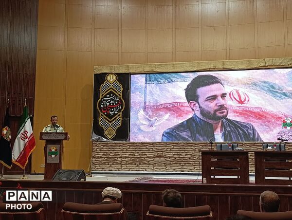 تقدیر از خبرنگاران نوجوان فعال حوزه ایثار و شهادت در قم