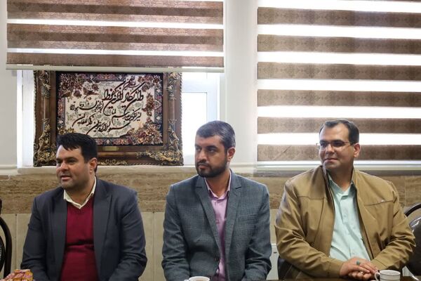 تجلیل از خیر مدرسه‌ساز دبستان دخترانه شاهد پوررضایی