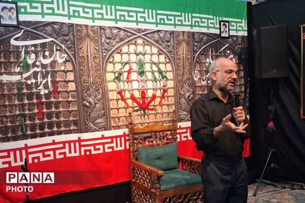 طنین نوای عاشورایی نوجوانان کازرونی در سوگواره «احلی من العسل»