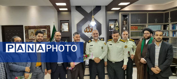 نشست صمیمی شورای معاونان آموزش و پرورش قم با فرمانده پلیس 