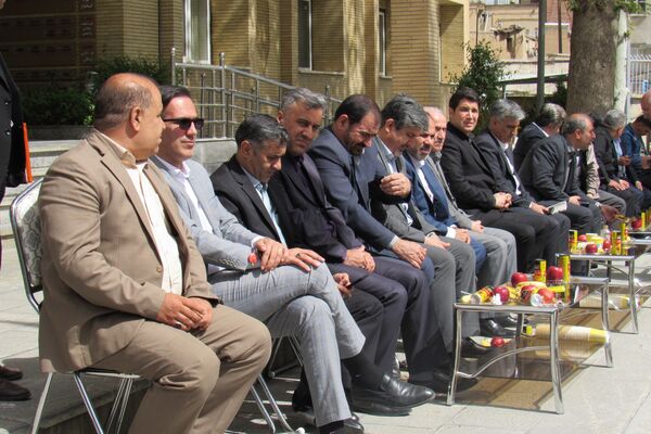 مرهمی بر زخم‌های کوچک؛ دلجویی استاندار کردستان از دانش‌آموزان کرجو